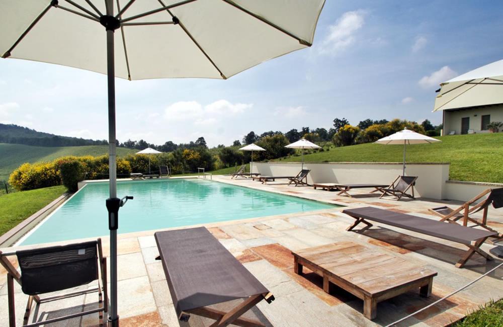 Prime Alture Wine Resort Casteggio Esterno foto