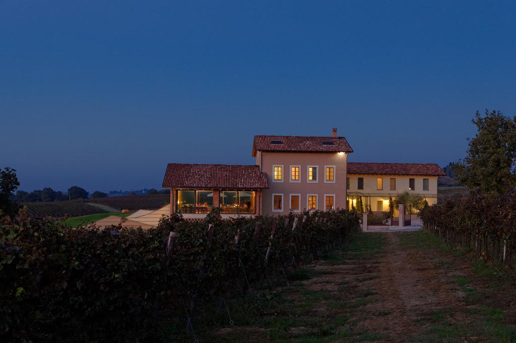 Prime Alture Wine Resort Casteggio Esterno foto
